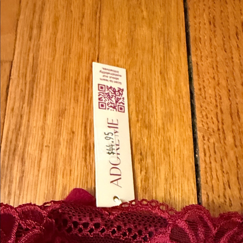 Adore Me Black and Burgundy Floral Lace Bra - Picture 2 of 4